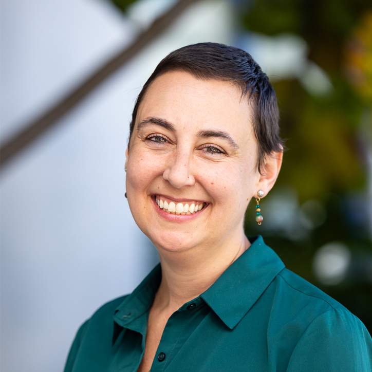 <div style="margin-top: -8px; margin-bottom: -8px; margin-left: 0px; margin-right: 0px">Jessica Cooper</div>