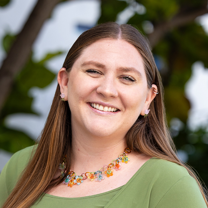 <div style="margin-top: -8px; margin-bottom: -8px; margin-left: 0px; margin-right: 0px">Jessica Blasjo</div>